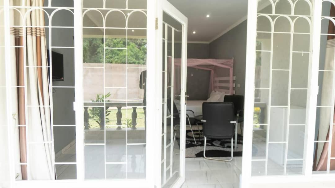 Adams Lodges Ltd Mangochi Exteriér fotografie